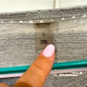 Cropped grey mesh style top